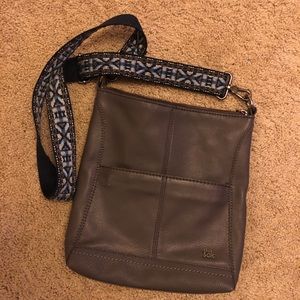 THE SAK gray leather crossbody purse